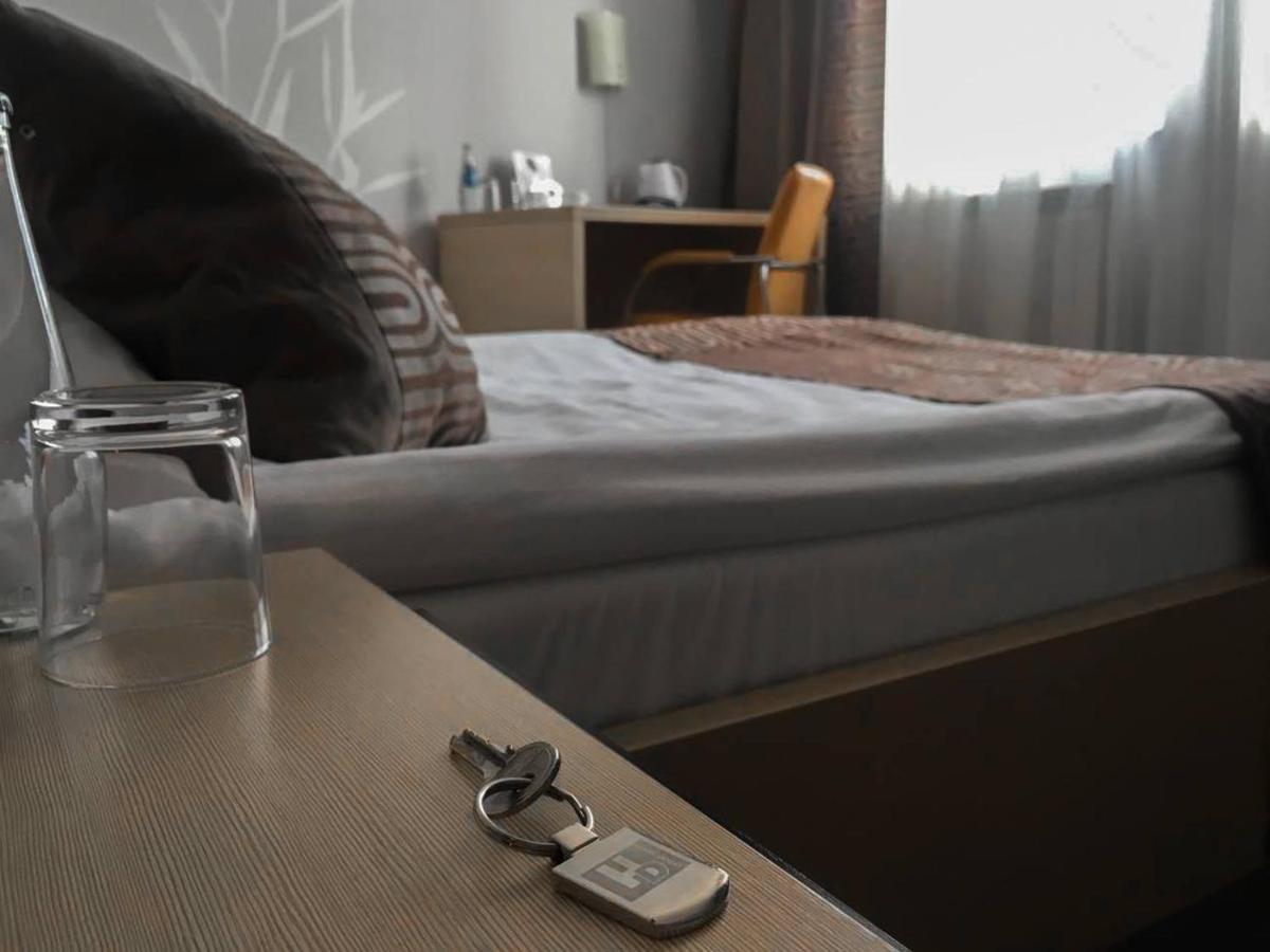 Hotel Dodo Biłgoraj エクステリア 写真