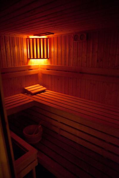 Hotel Dodo Biłgoraj エクステリア 写真