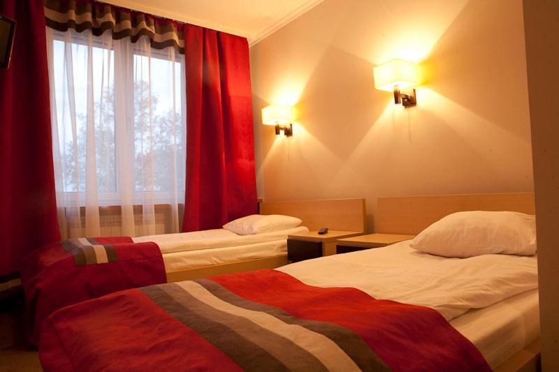Hotel Dodo Biłgoraj 部屋 写真