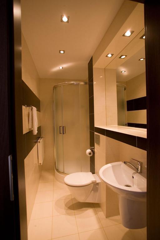 Hotel Dodo Biłgoraj エクステリア 写真